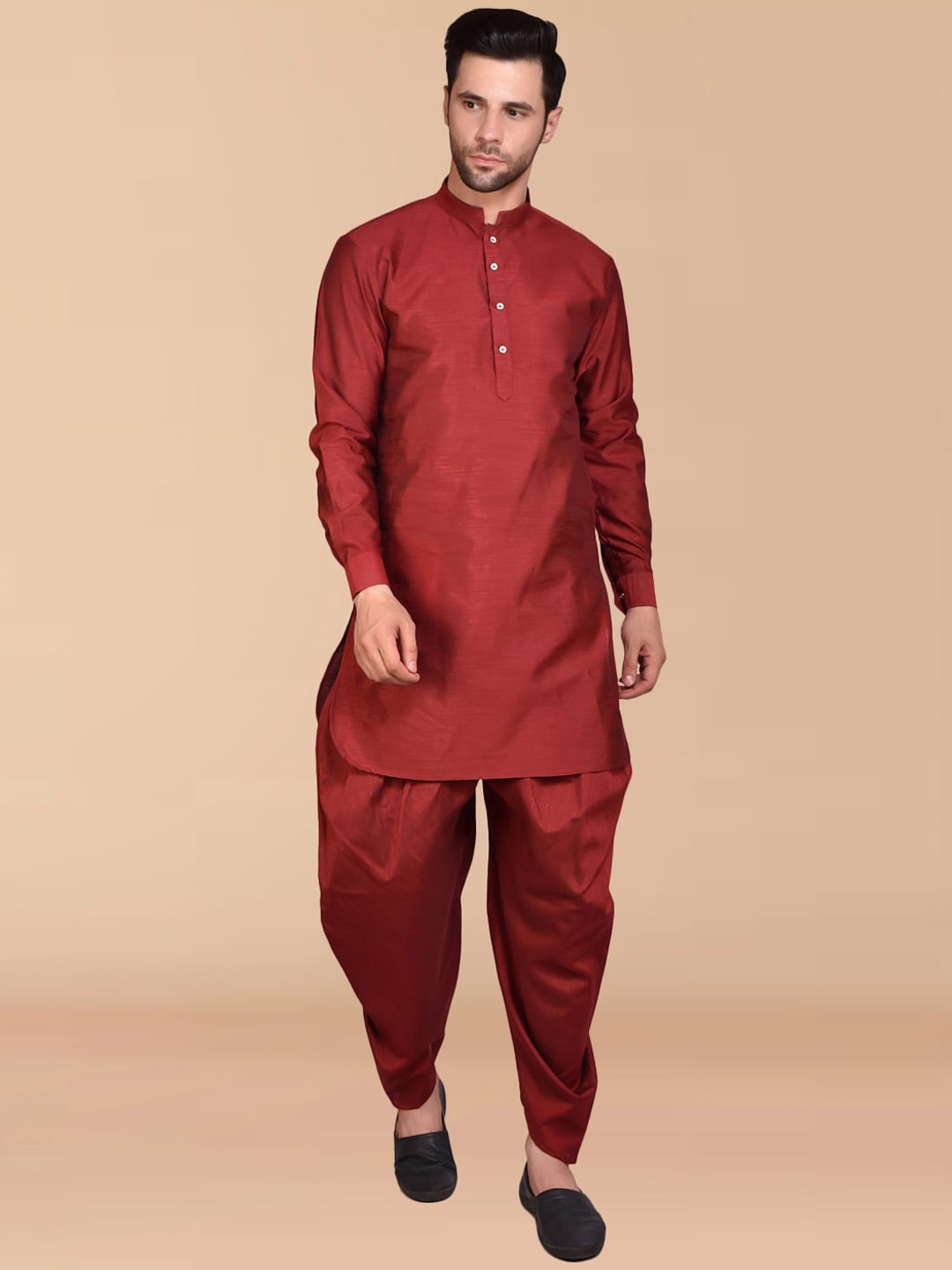 

PRINTCULTR Mandarin Collar Pure Silk Straight Kurta with Dhoti Pants, Maroon