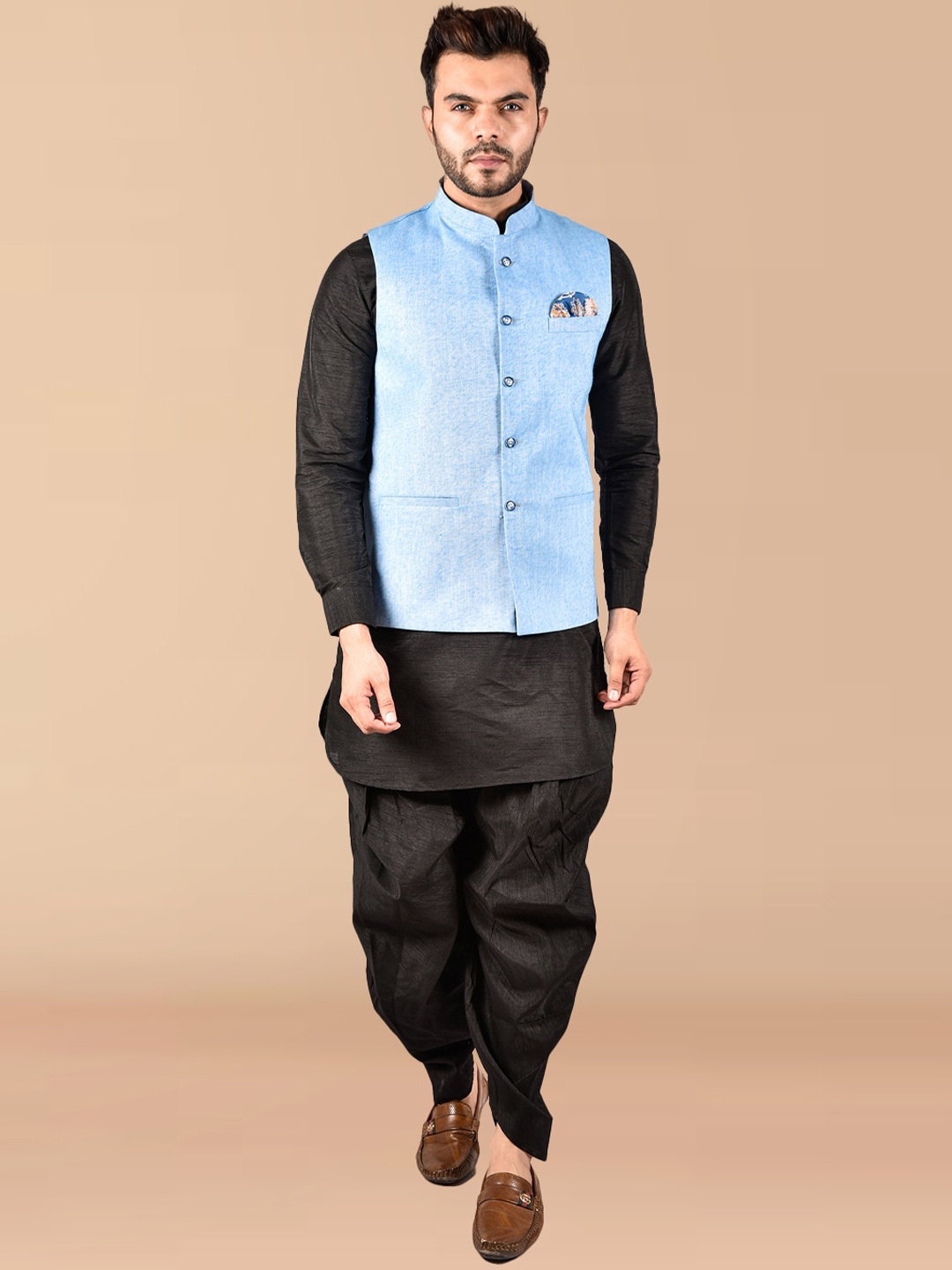 

PRINTCULTR Mandarin Collar Pure Silk Kurta with Harem Pants & Nehru Jacket, Black