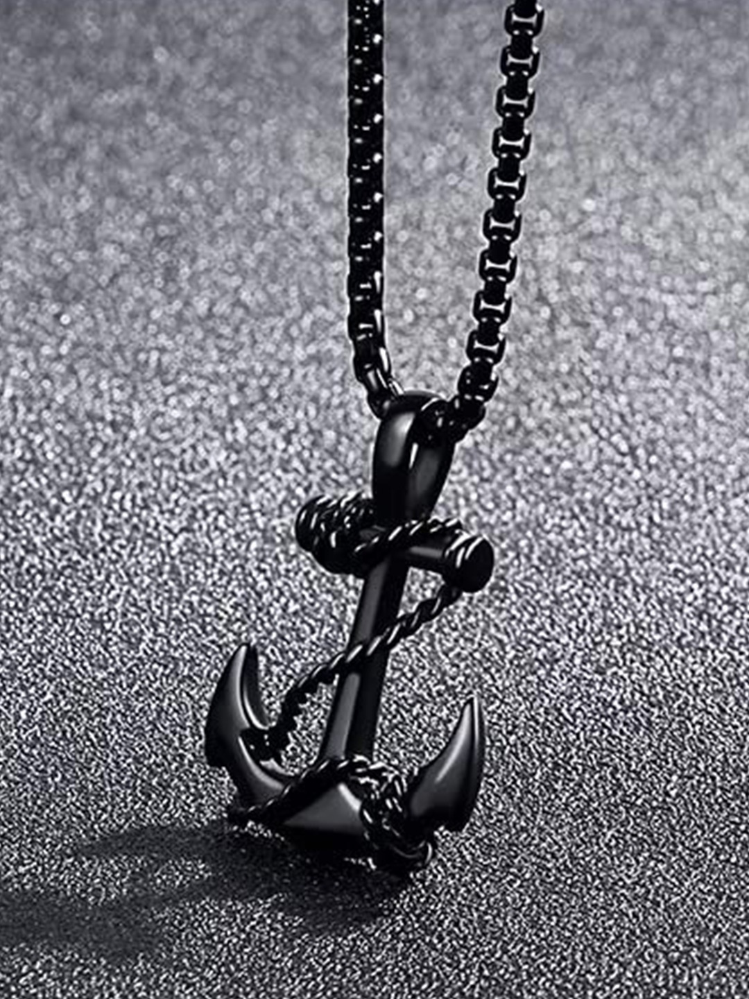 

MEENAZ Textured Anchor-Charm Pendant With Chain, Black