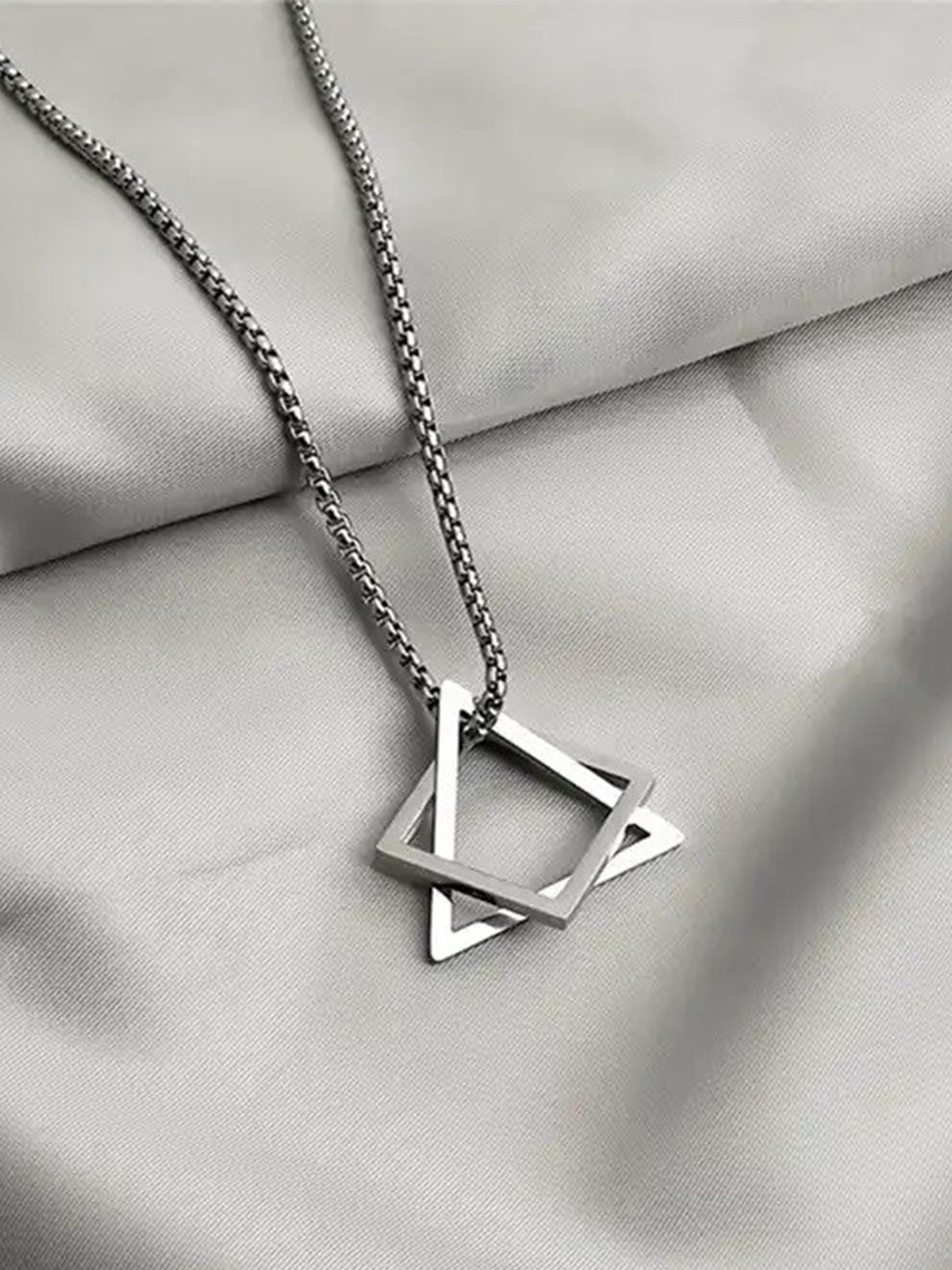 

MEENAZ Silver-Plated Geometric-Shaped Oxidised Pendants With Chains