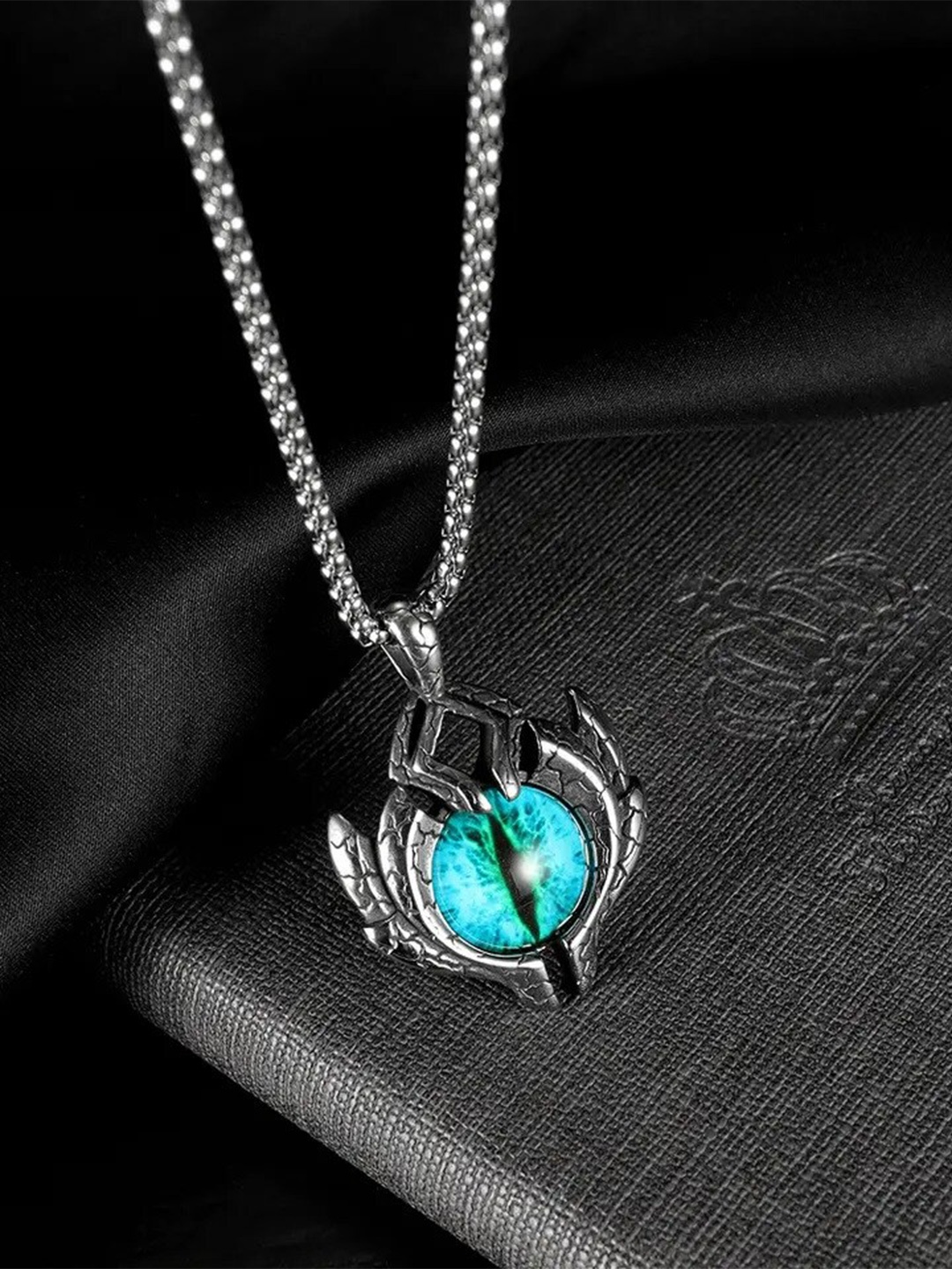 

MEENAZ Silver-Plated Beaded Evil-Eye Charm Pendant With Chain