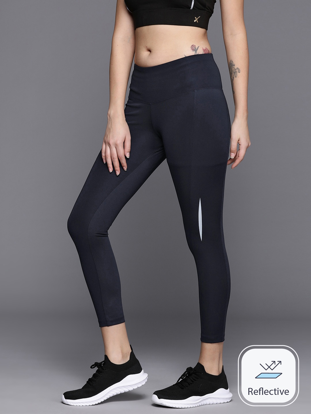 

HRX by Hrithik Roshan Cropped Running Tights with Reflective Detail, Navy blue
