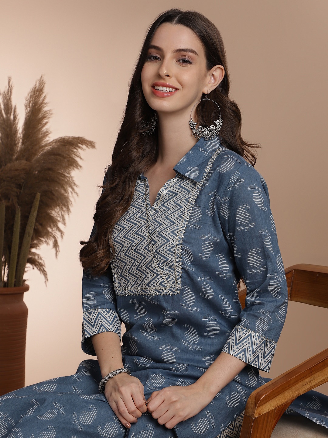 

Anouk Ethnic Motif Printed Regular Gotta Patti Pure Cotton Kurta With Salwar, Blue