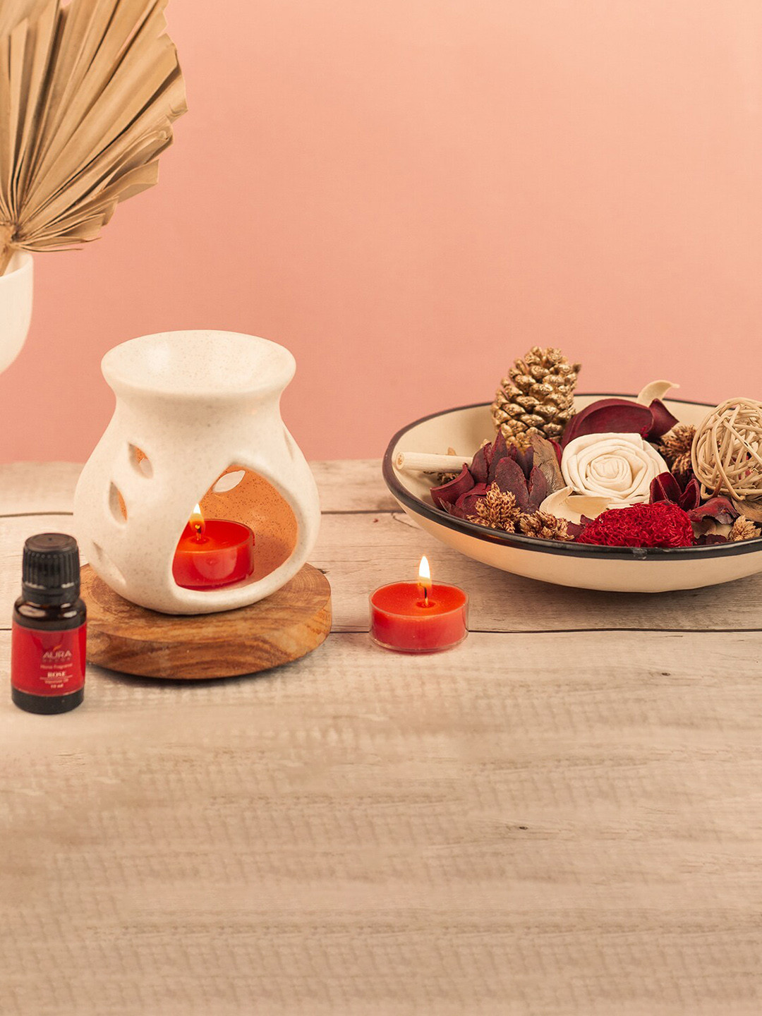 

AuraDecor Rose Fragrance Aroma Oil Diffuser Gift Set, Red