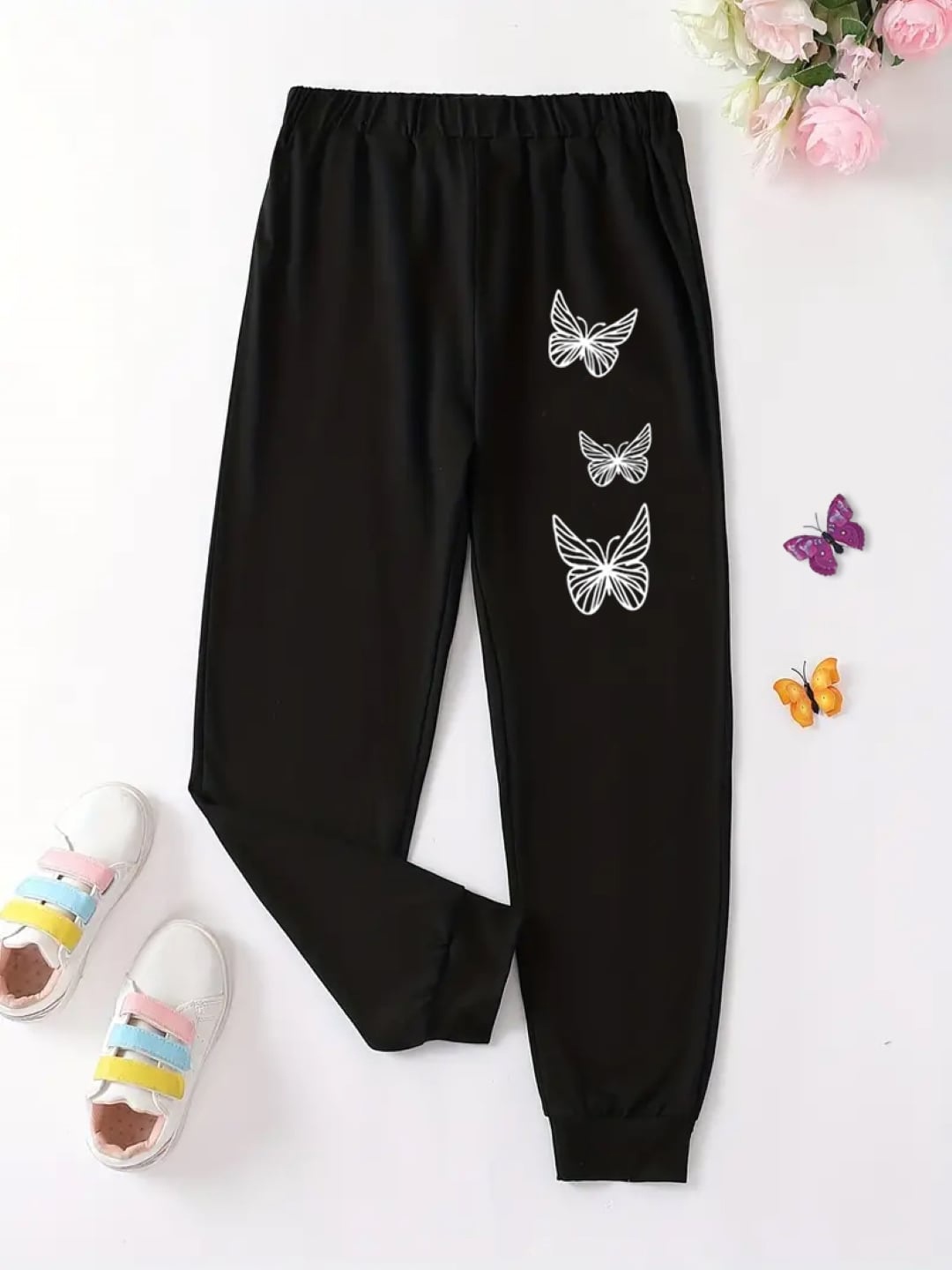 

StyleCast Girls Black Original Fit Graphic Printed Joggers