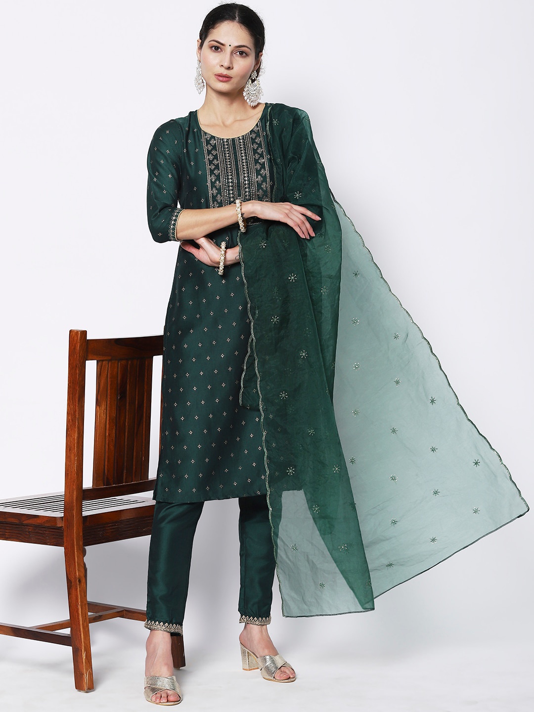 

Vedic Ethnic Motifs Embroidered Straight Silk Kurta, Green