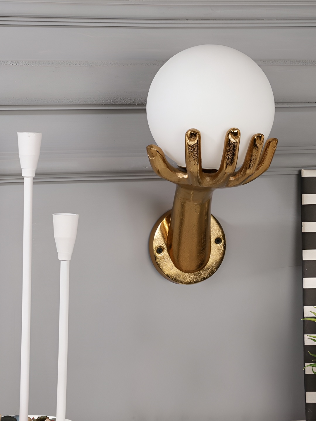 

Decor de Maison Gold-Toned & White Spherical Shaped Aluminium Wall Lamp