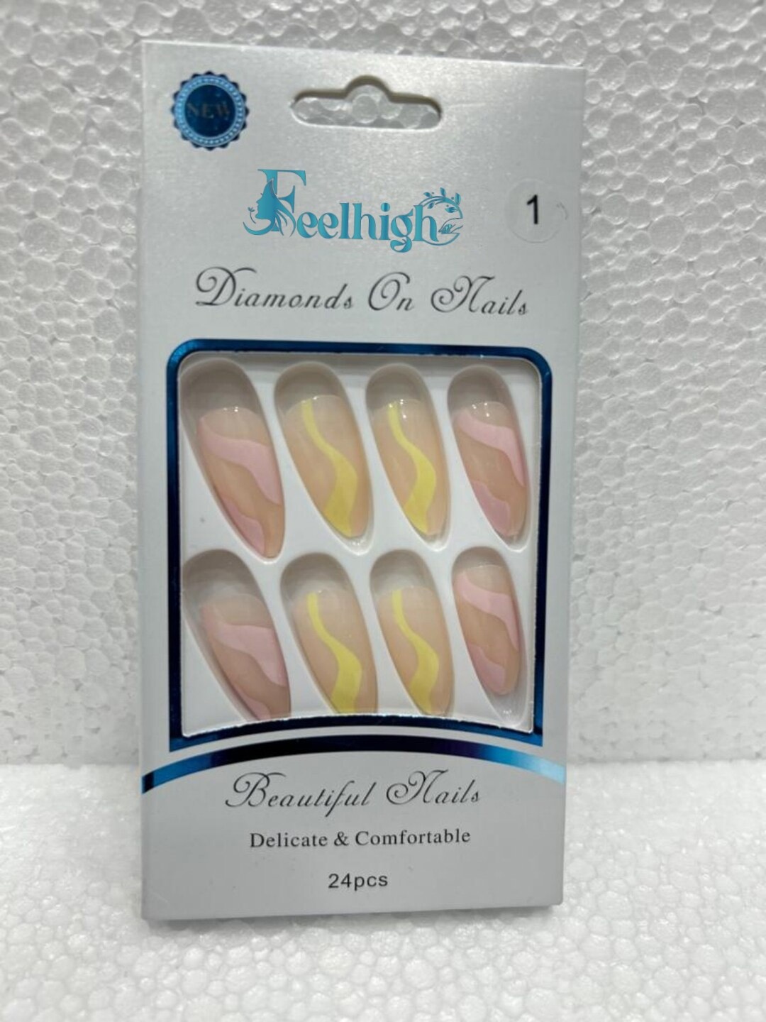 

FEELHIGH 24Pcs Diamond On Nails Artificial Nails Delicate & Comfortable, Yellow