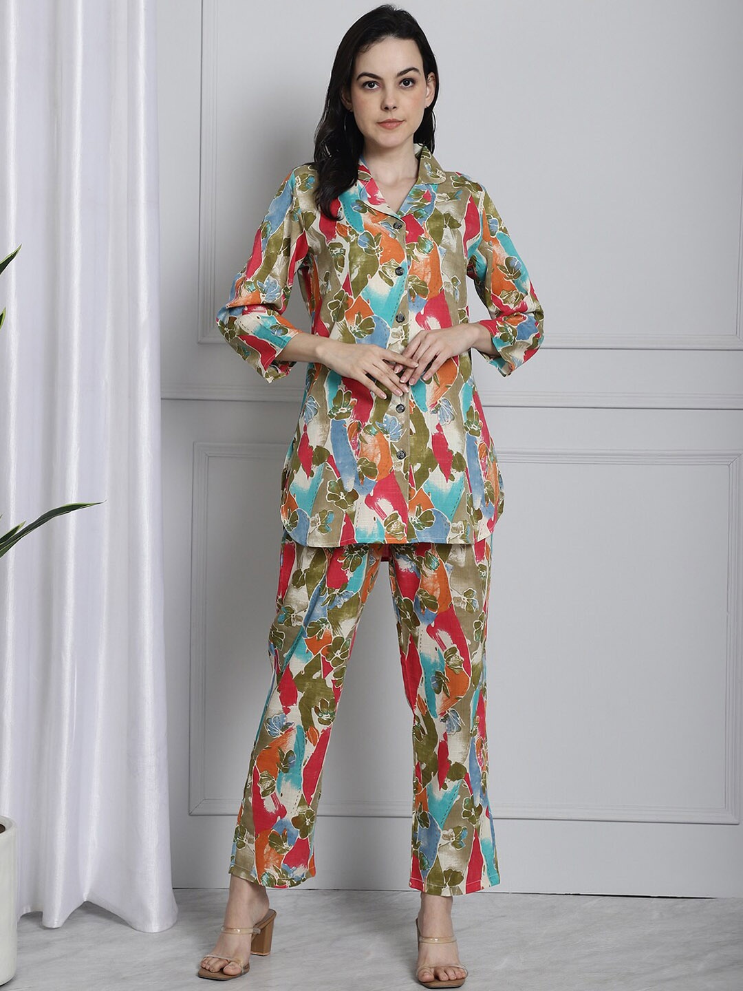

Frempy Floral Printed Shirt With Trouser, Green