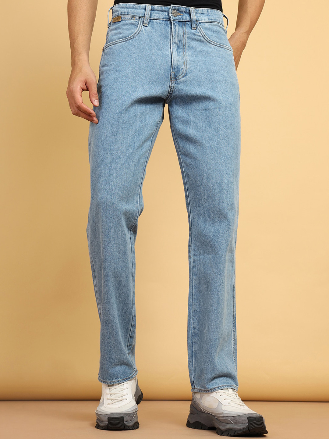 

Wrangler Men Redding Comfort Fit Low Rise Pure Cotton Jeans, Blue