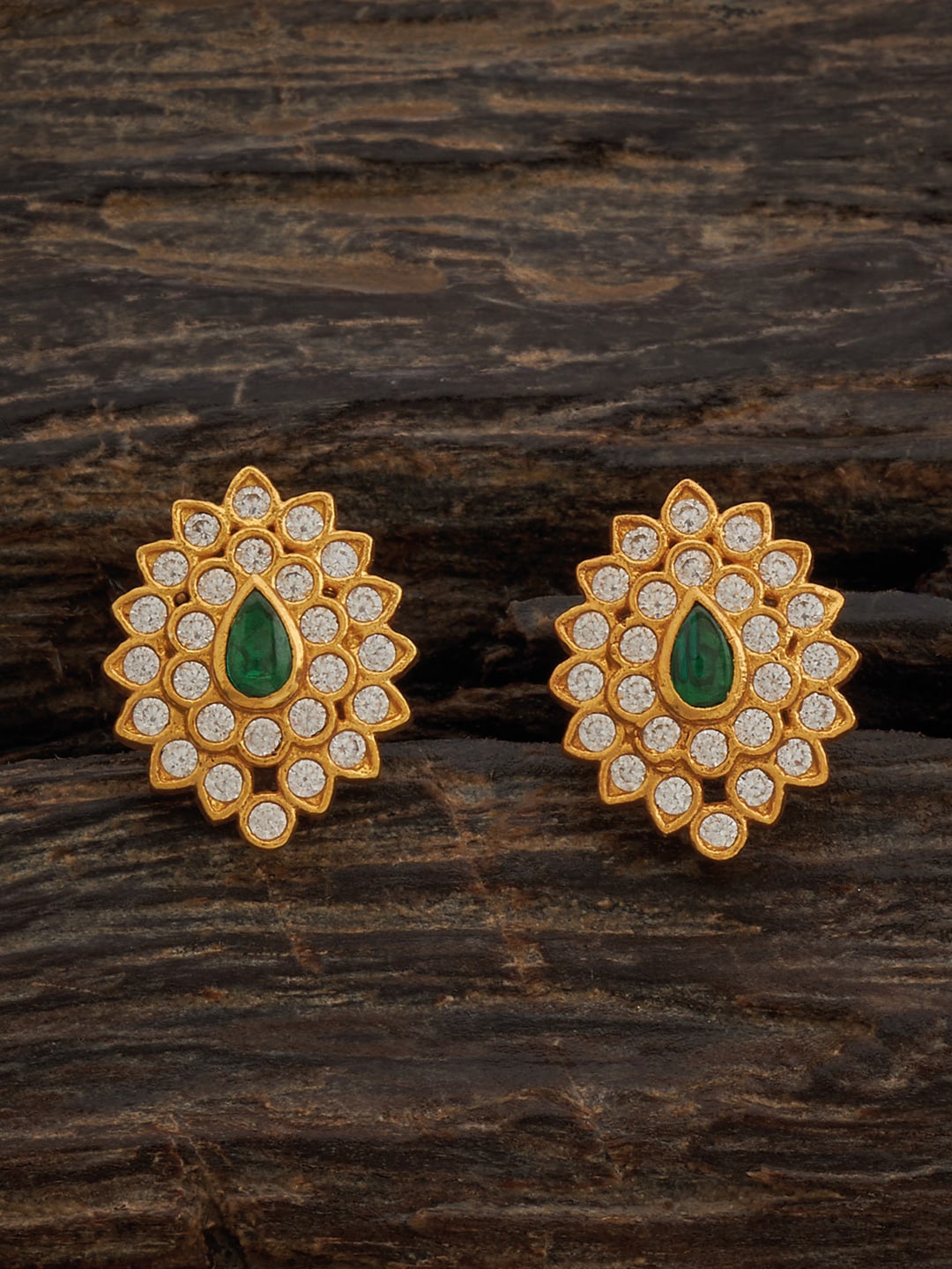 

Kushal's Fashion Jewellery 92.5 Pure Silver Gold cPlated Classic Studs Earrings