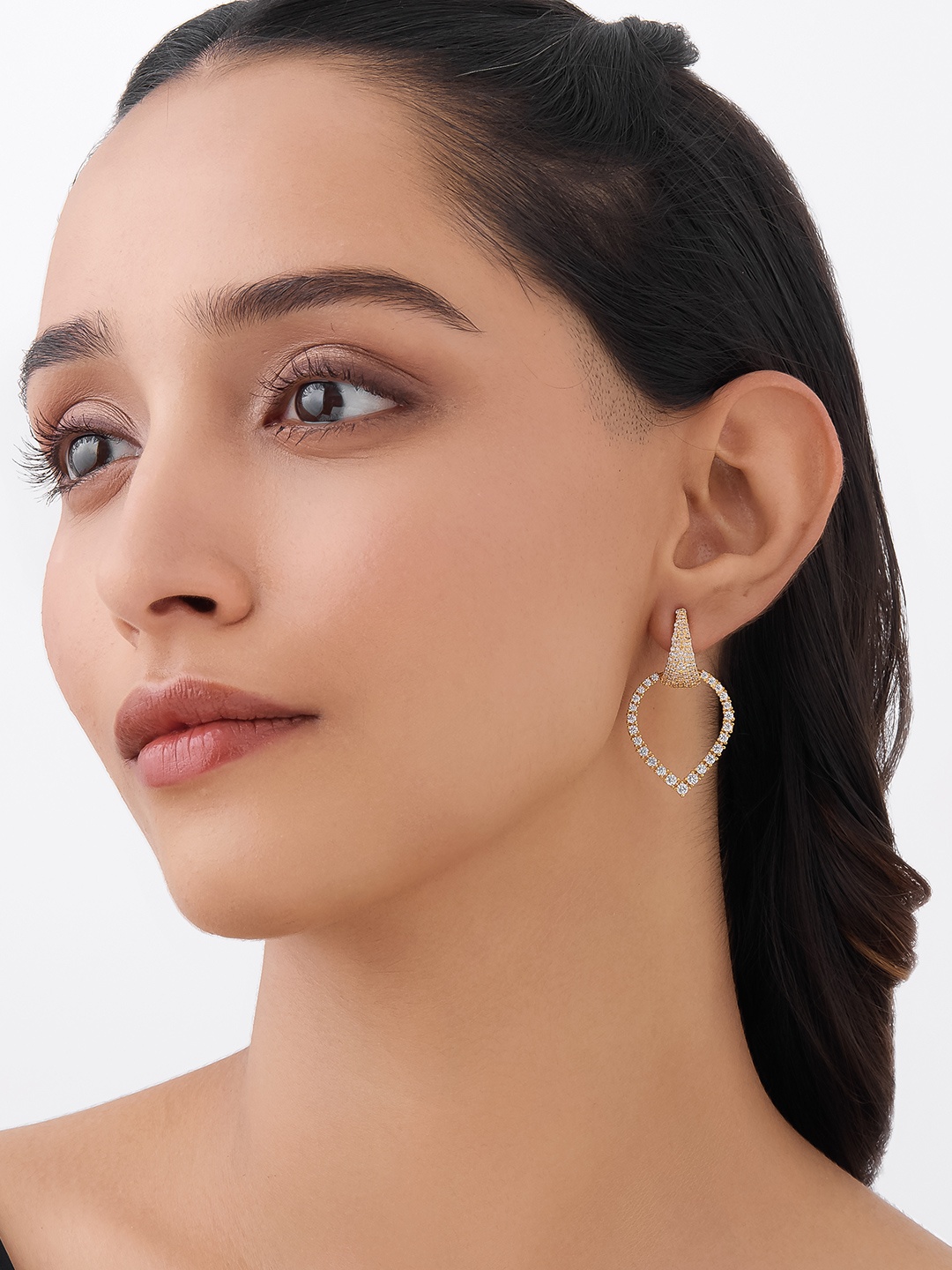 

Kushal's Fashion Jewellery Gold-Plated Classic Drop Earrings, White