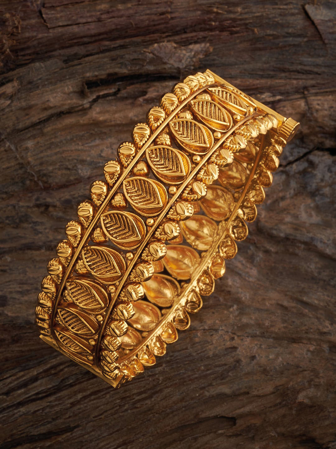

Kushal's Fashion Jewellery Gold Plated Ethnic Antique Bangles