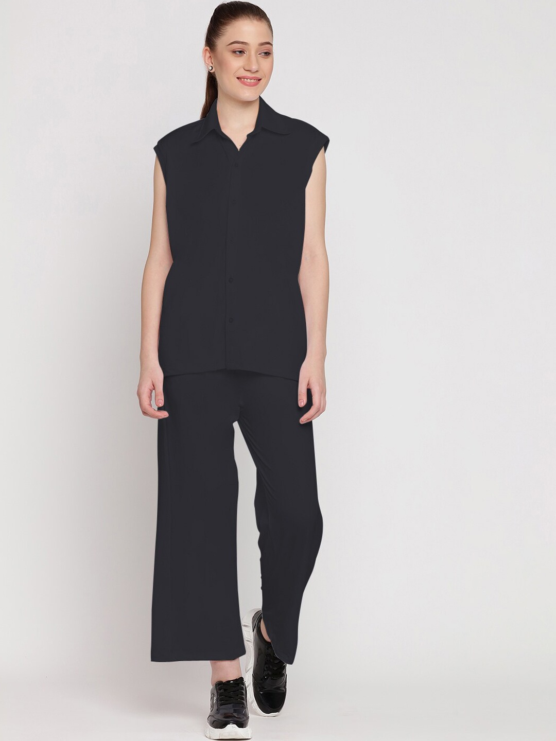 

Wearjukebox Sleeveless Shirt & Trouser, Black