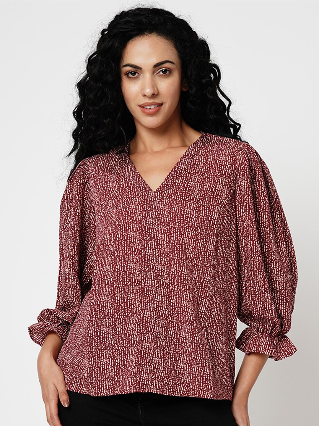 

Vero Moda Abstract Print V-Neck Blouson Top, Maroon