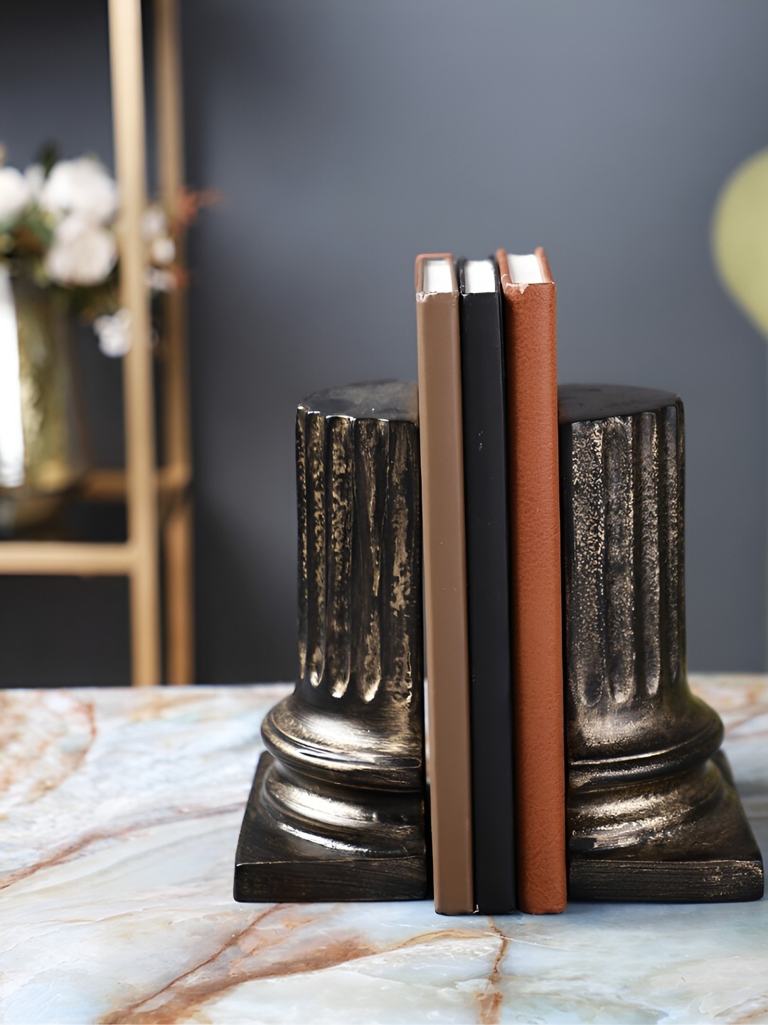 

Decor de Maison Brown 2 Pieces Relic Pillar Bookend Showpieces