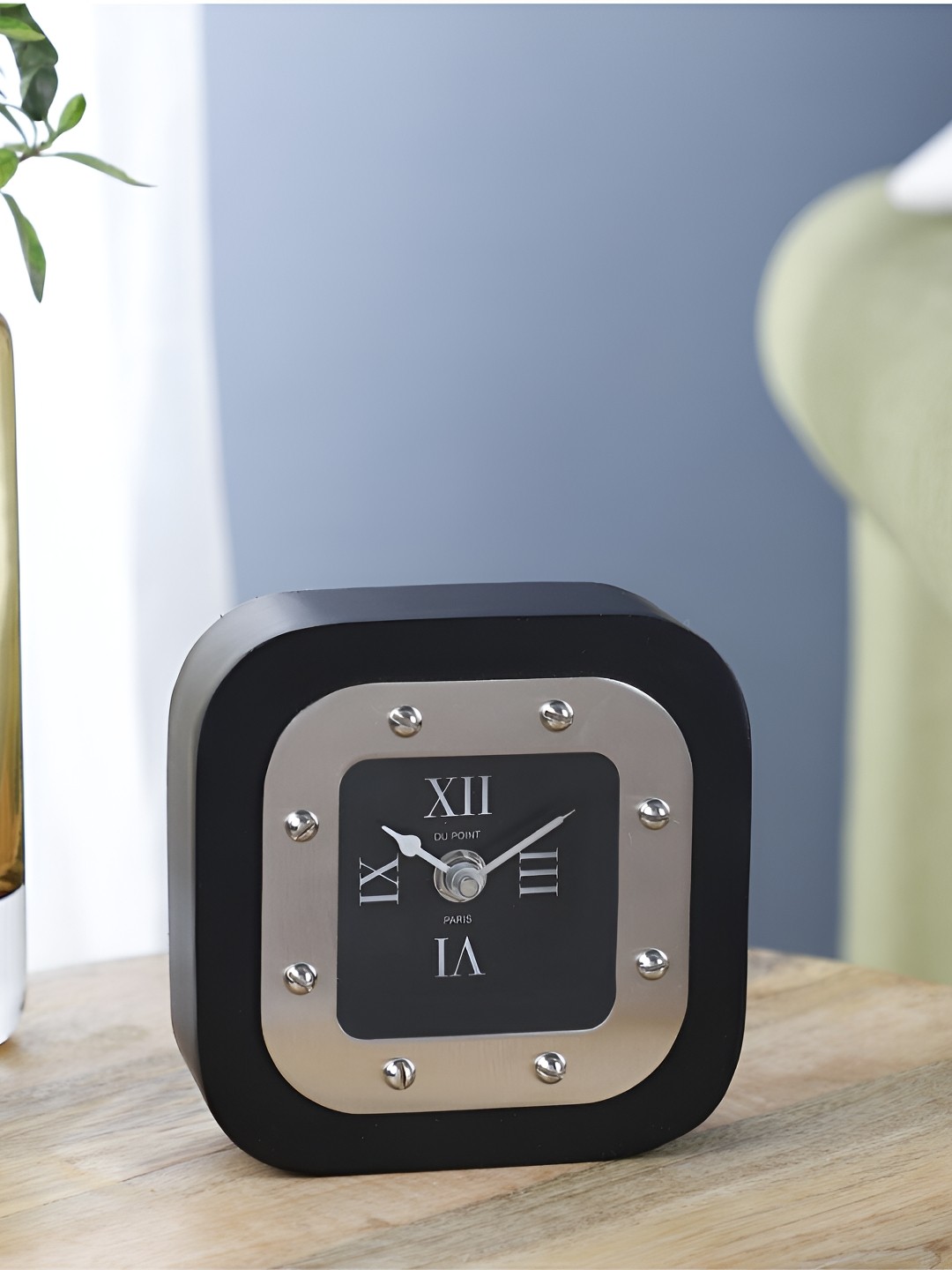 

Decor de Maison Silver Toned & Black Square Regular Table Clock
