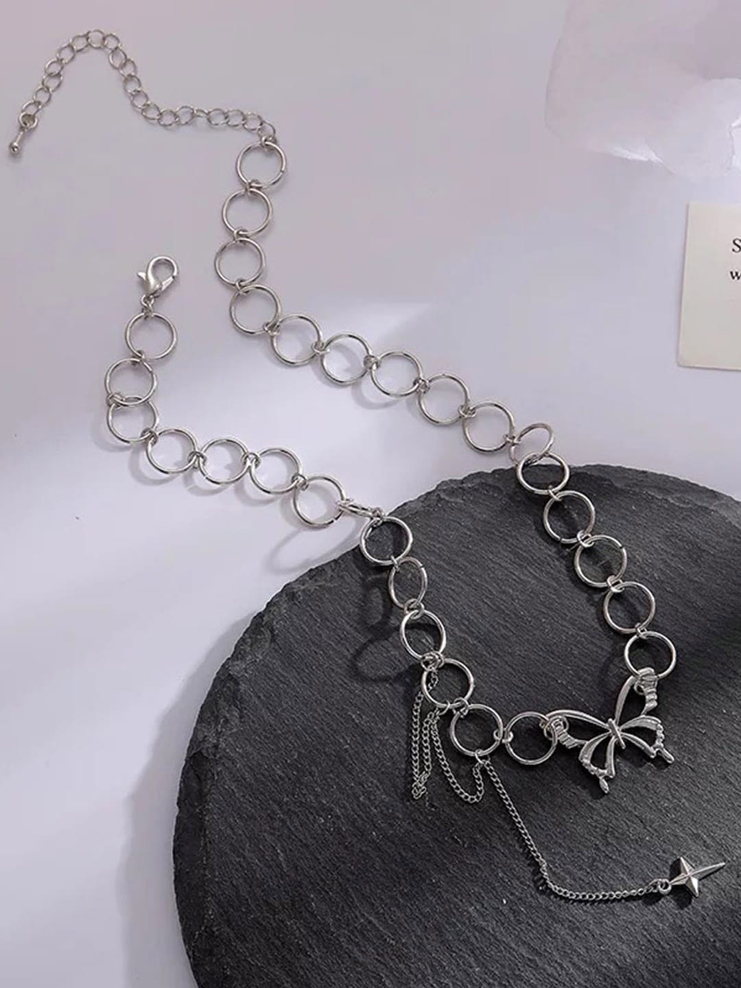 

FIMBUL Silver Plated Butterfly Adjustable Necklace