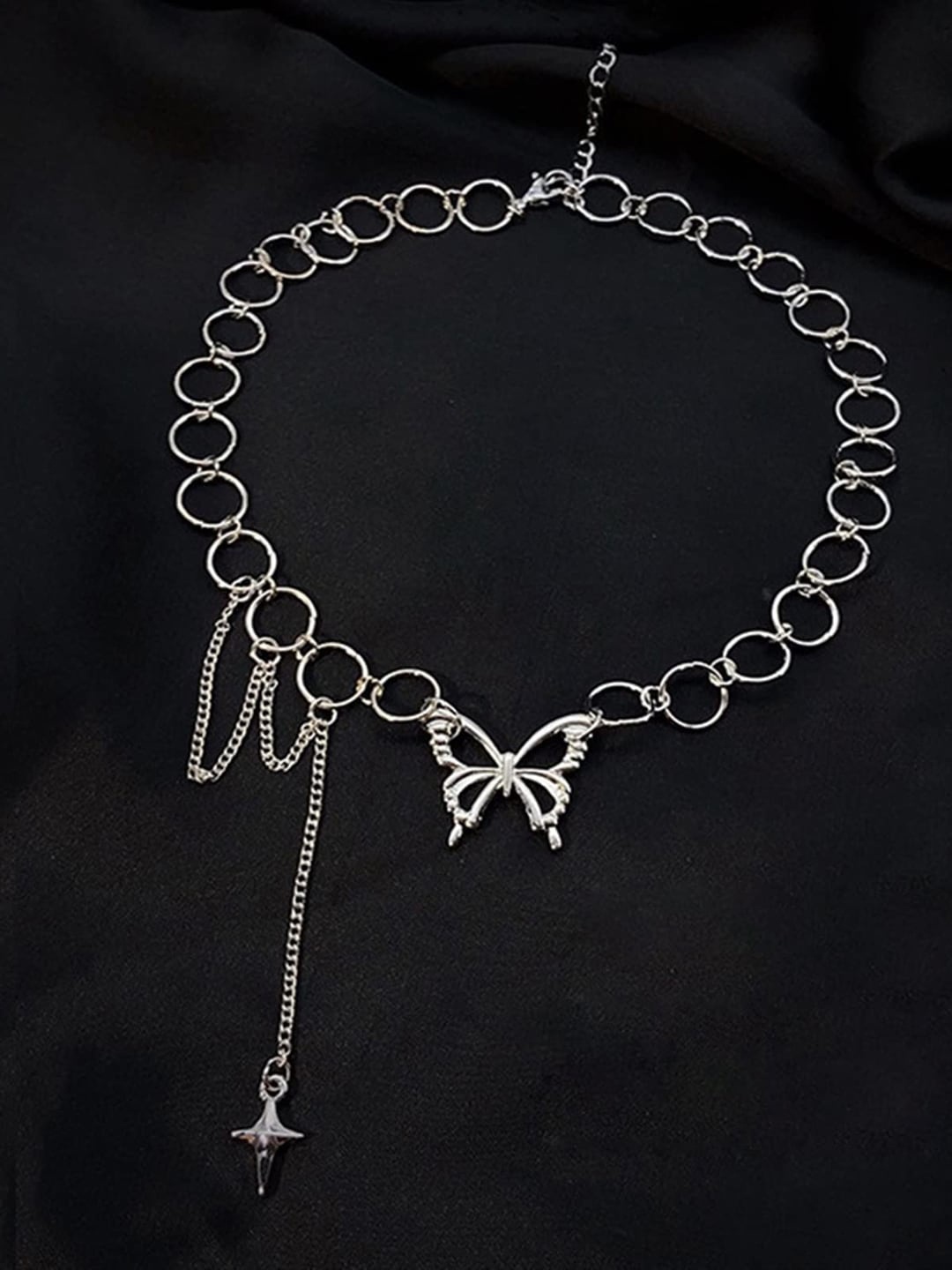 

FIMBUL Silver-Plated Choker Necklace