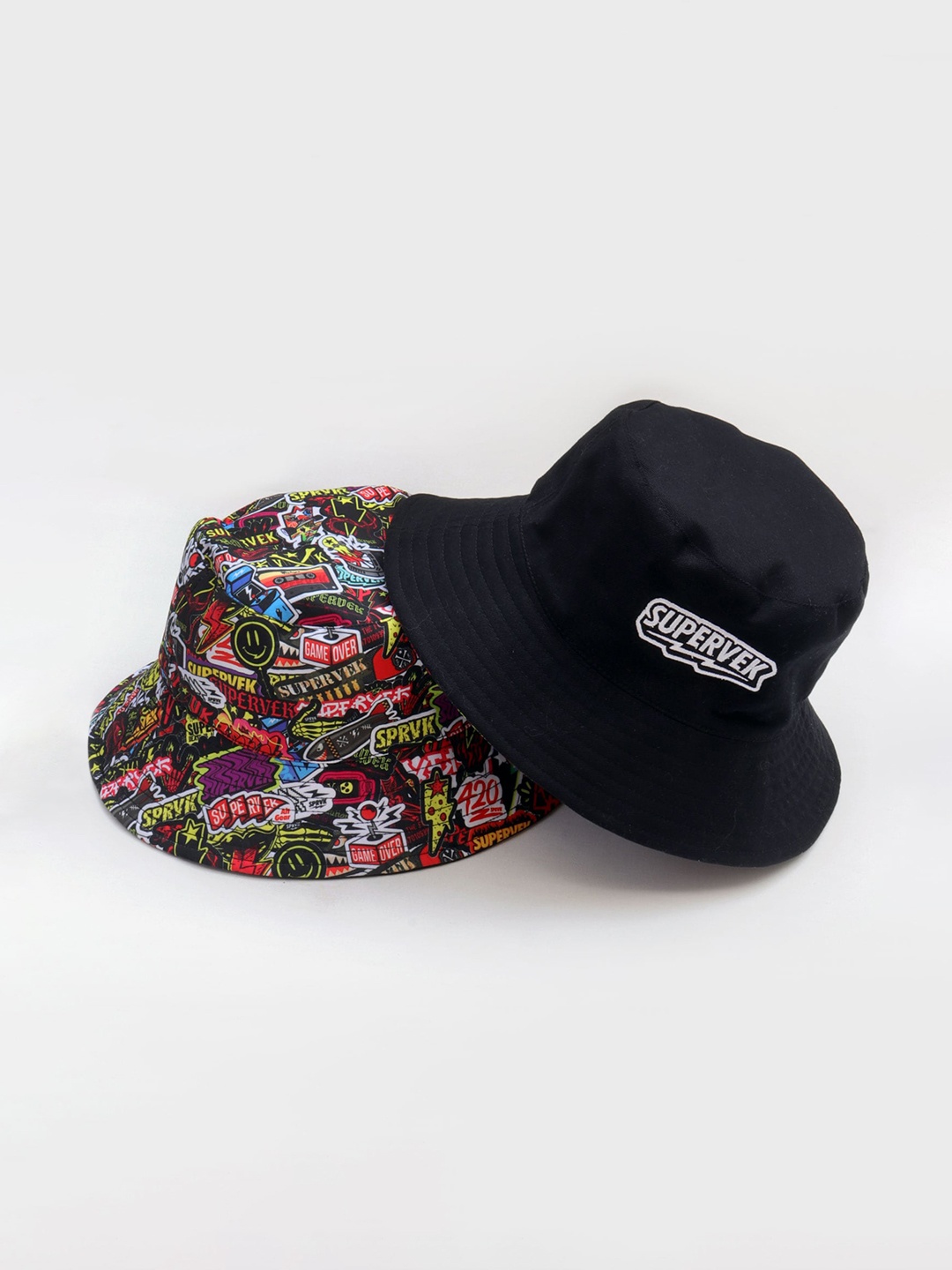 

SUPERVEK Switcheroo Reversible Bucket hat, Black