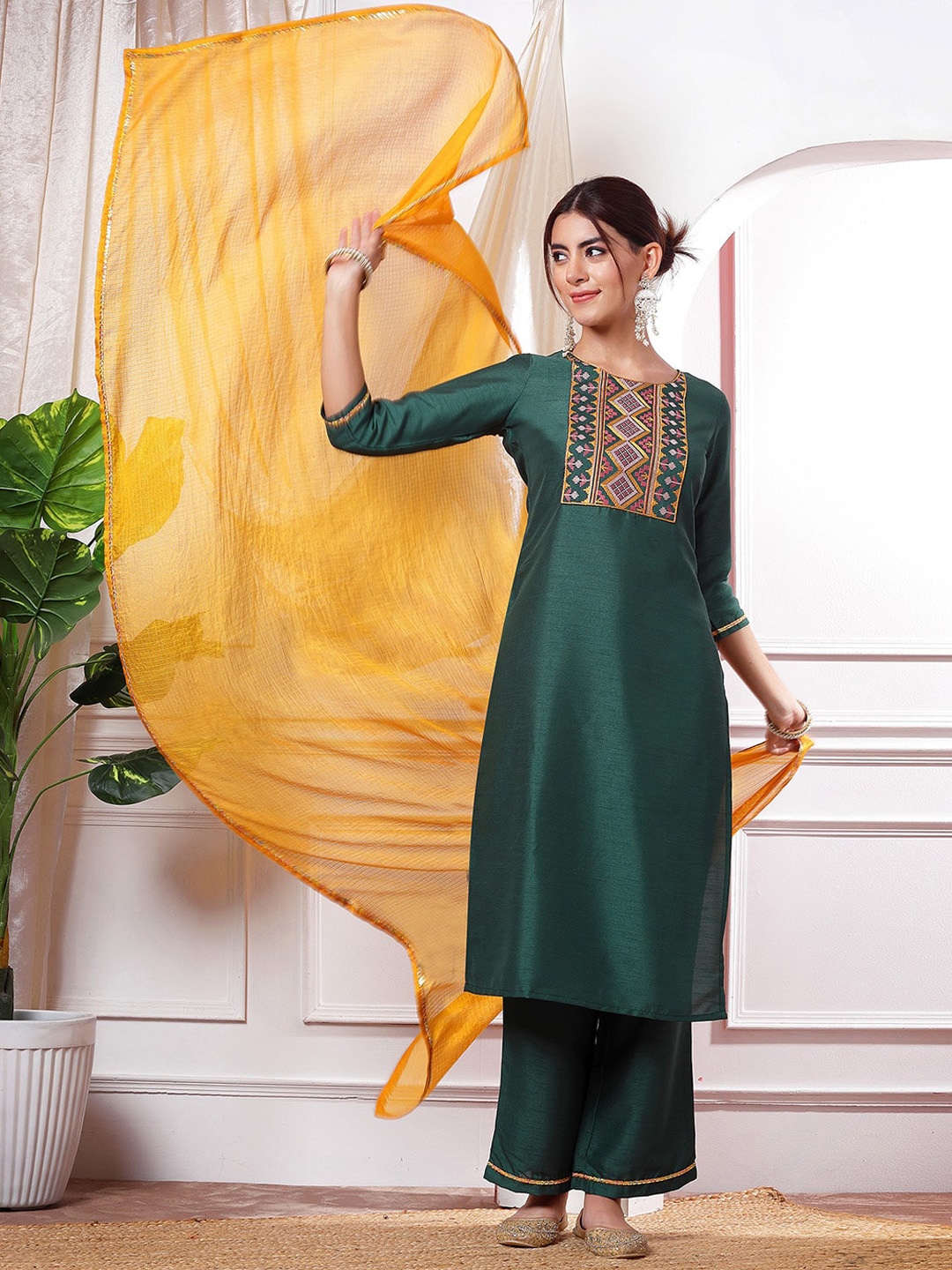 

KALINI Ethnic Motifs Yoke Design Thread Work Straight Kurta & Trousers With Dupatta, Green