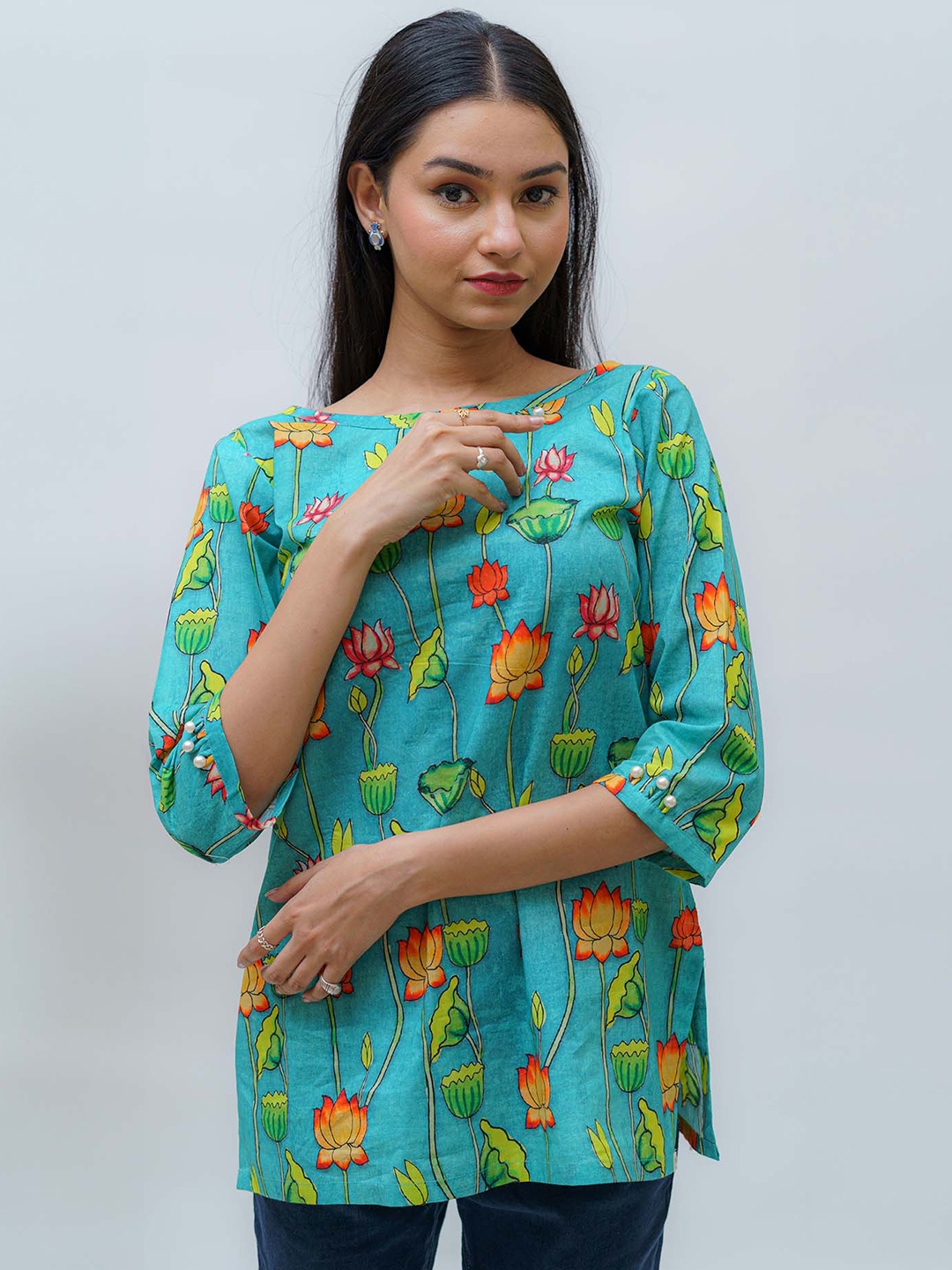 

TSUCCHI TRADITIONS Pure Cotton Precious & Powerful Padma Pichwai Short A Line Kurti, Green