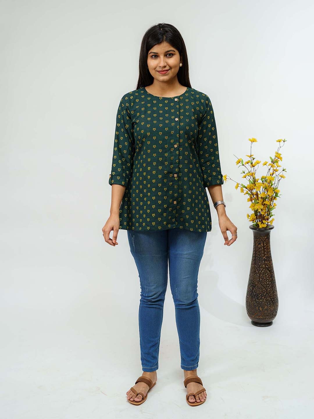 

TSUCCHI TRADITIONS Ethnic Motifs Printed Pure Cotton A Line Ajrakh Kurti, Green