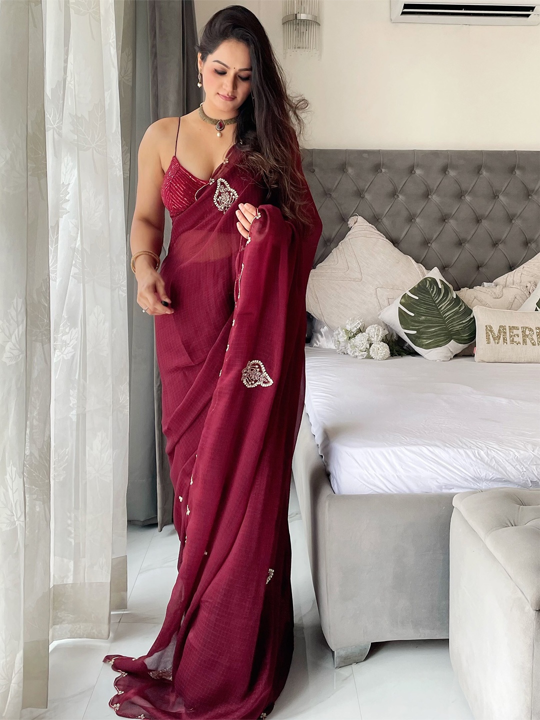 

Anouk Maroon & Black Floral Organza Embroidered Saree