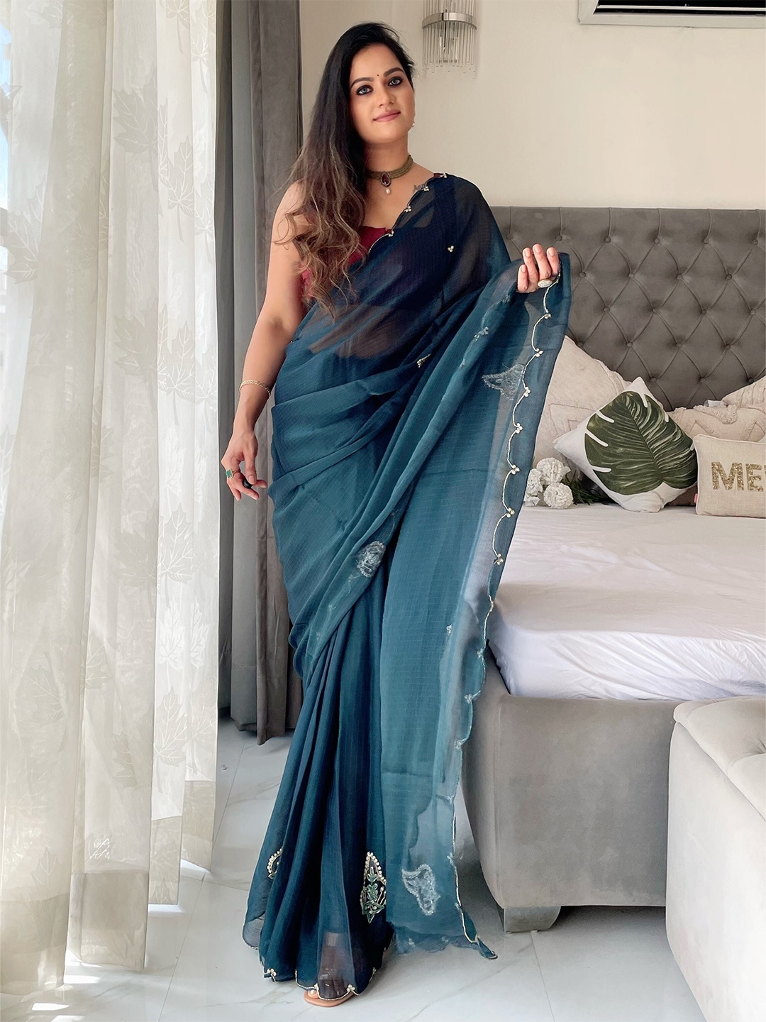 

Anouk Teal Floral Embroidered Organza Saree