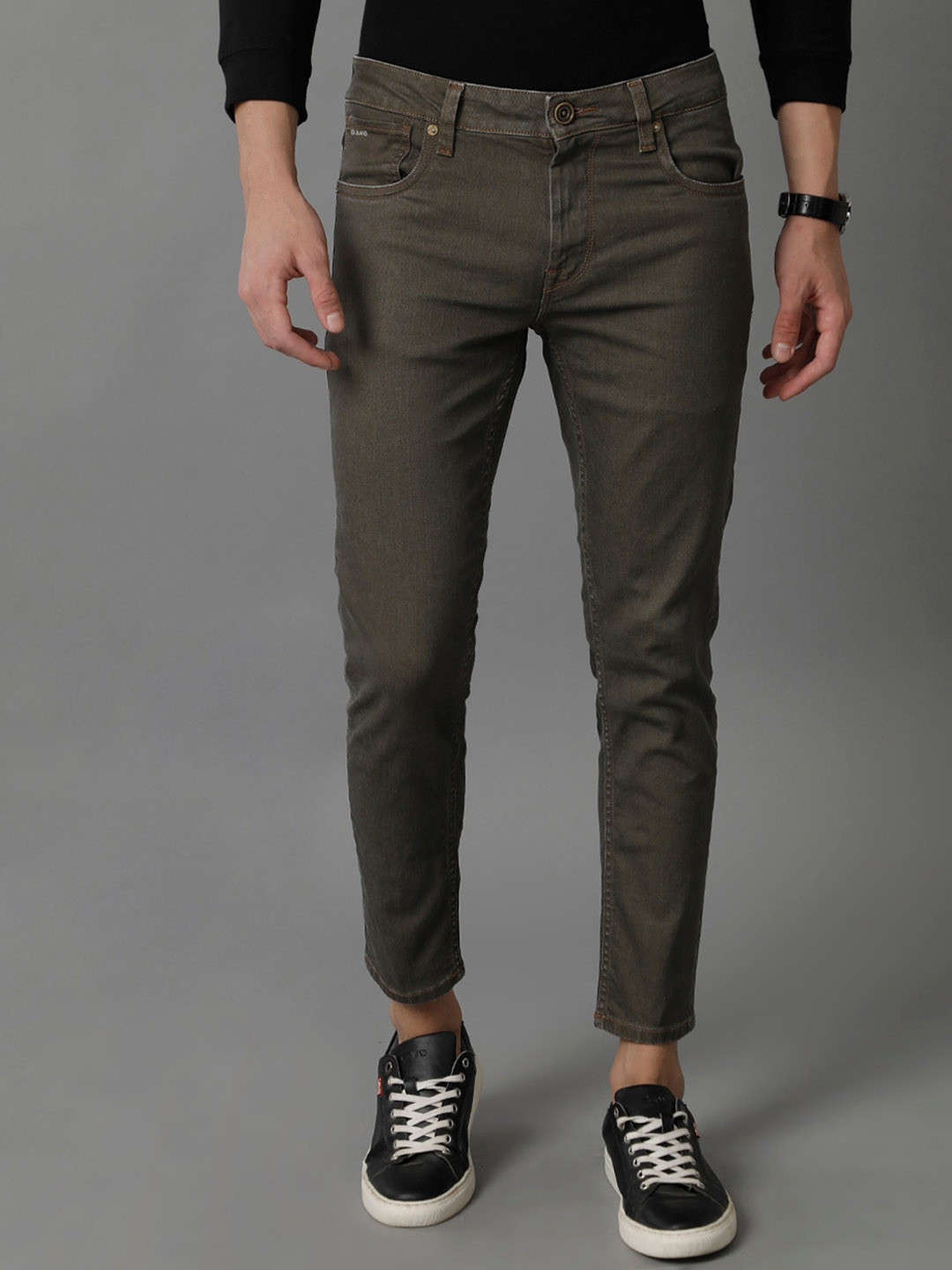 

Voi Jeans Men Skinny Fit Mid-Rise Clean Look Stretchable Cropped Jeans, Olive