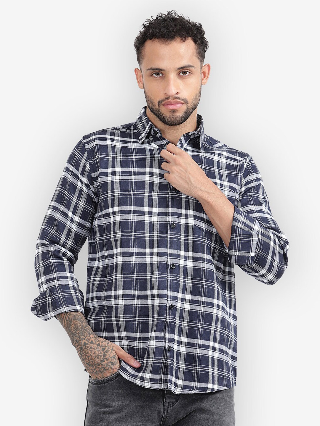 

Vida Loca Standard Slim Fit Tartan Checks Cotton Casual Shirt, Navy blue