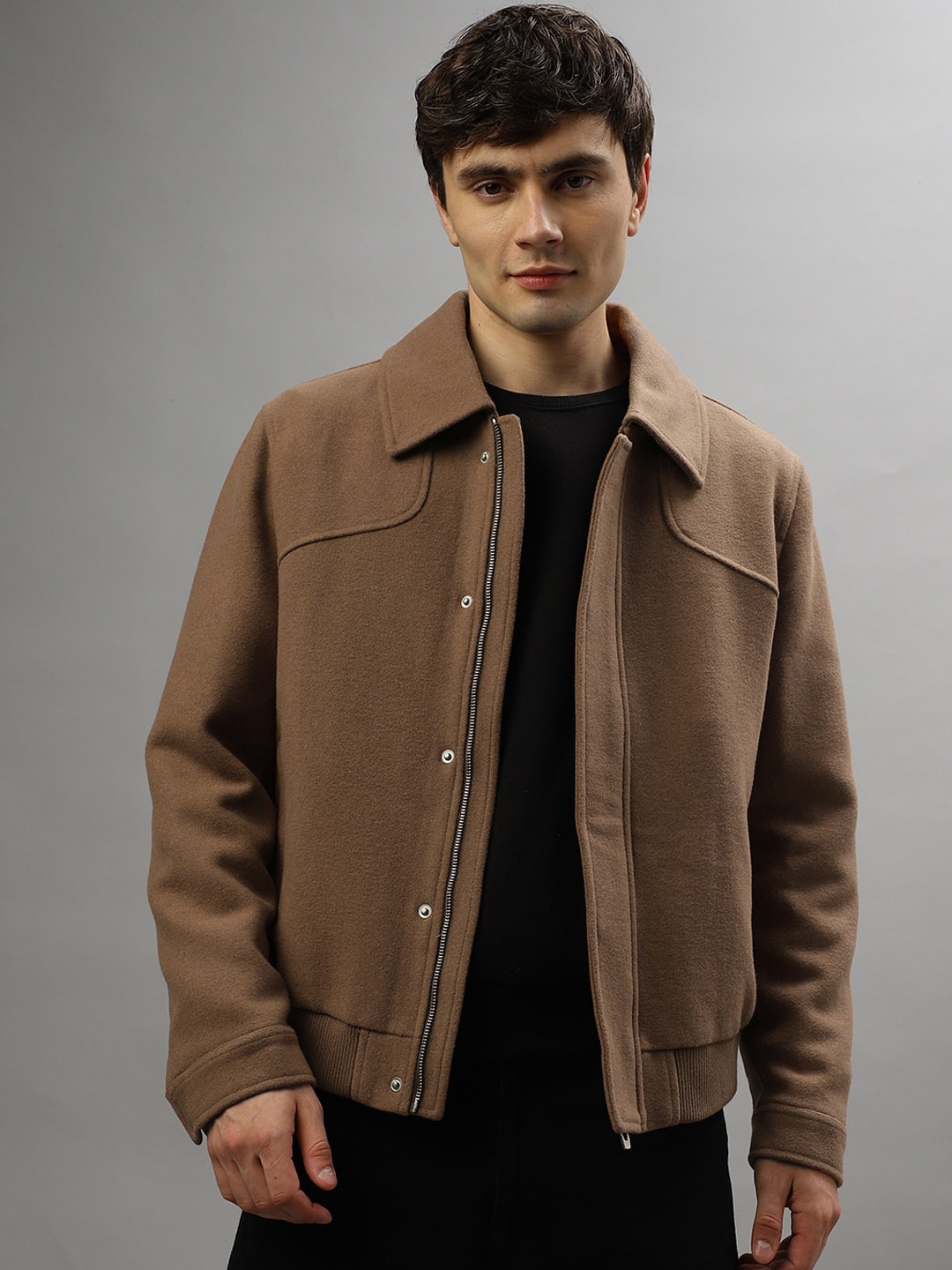 

Antony Morato Spread Collar Tailored Jacket, Beige