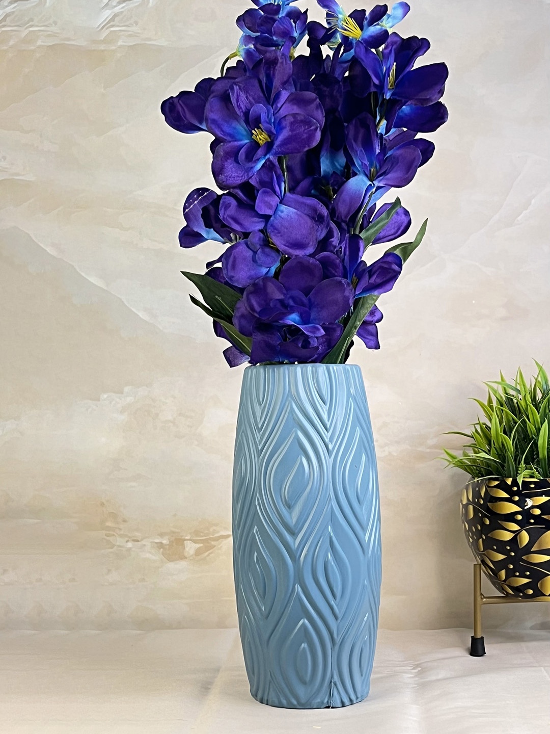 

Akaar Decor 5 Pieces Blue & Blue Orchid Artificial Flower with Long Pot
