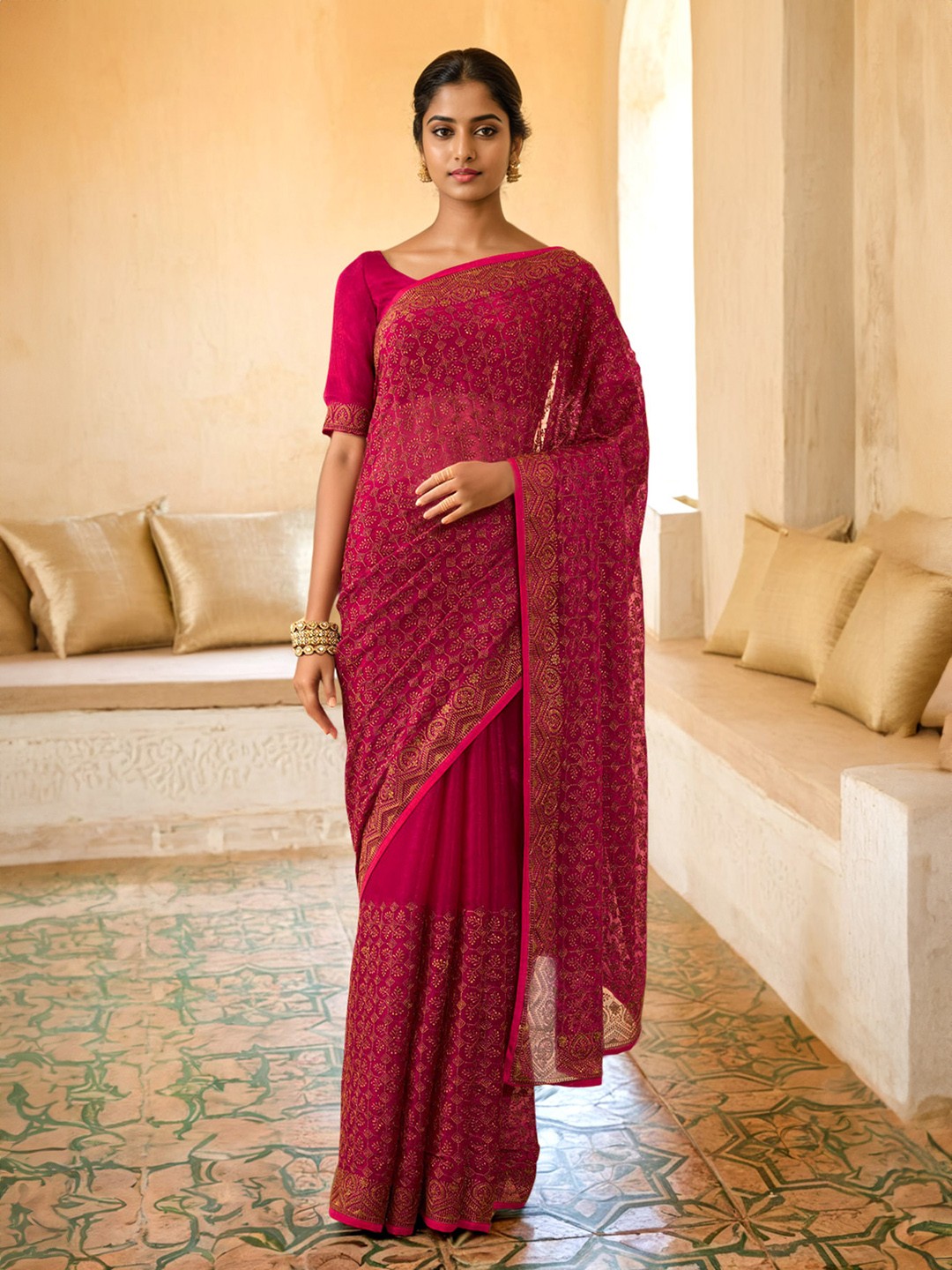 

Soch Floral Embroidered Zari Pure Chiffon Saree, Maroon