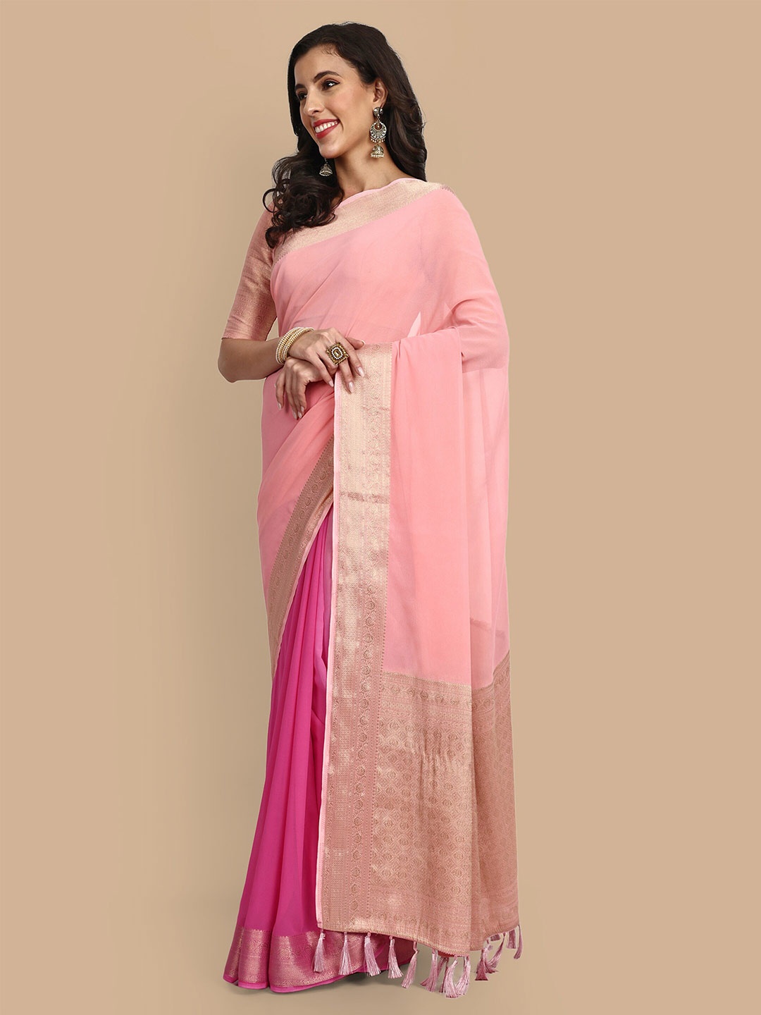 

Vardha Ombre Dyed Zari Banarasi Saree, Pink