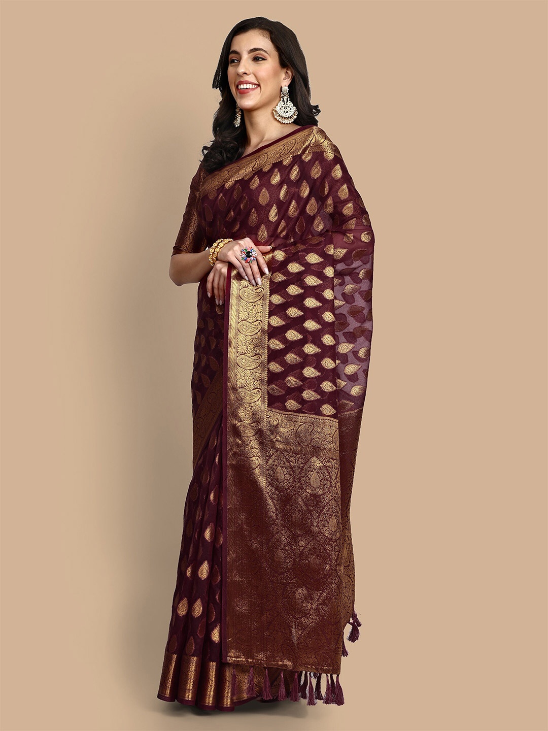 

Vardha Ethnic Motif Woven Design Zari Organza Banarasi Saree, Maroon
