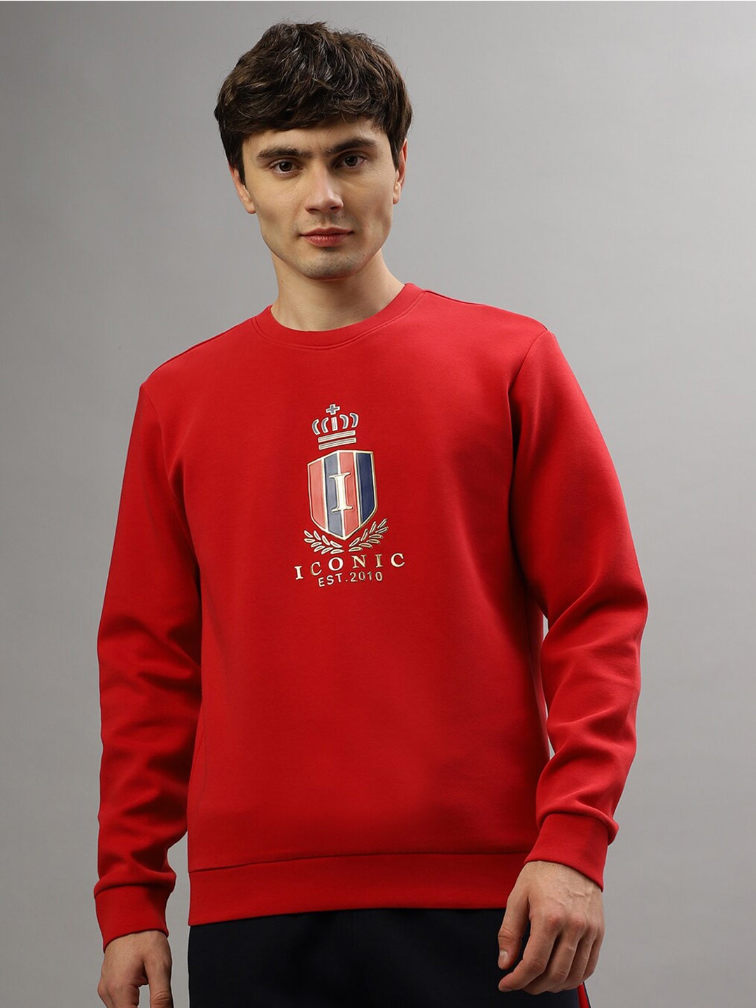 

Iconic Typography Printed Long Sleeves Pullover, Red