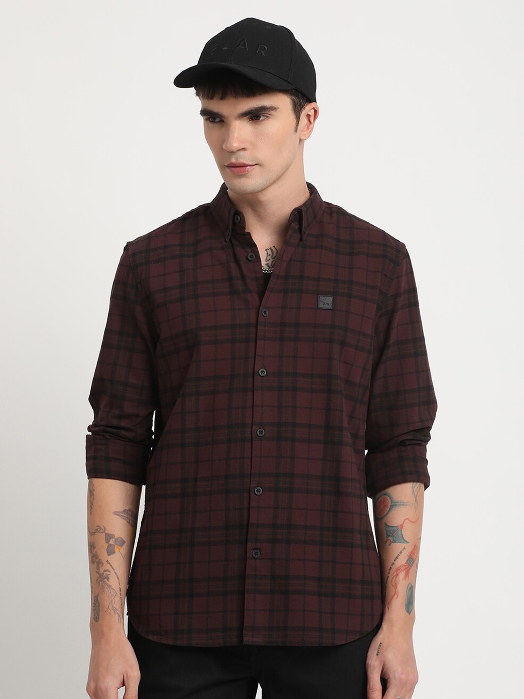 

THE BEAR HOUSE Tartan Checks Slim Fit Pure Cotton Casual Shirt, Maroon