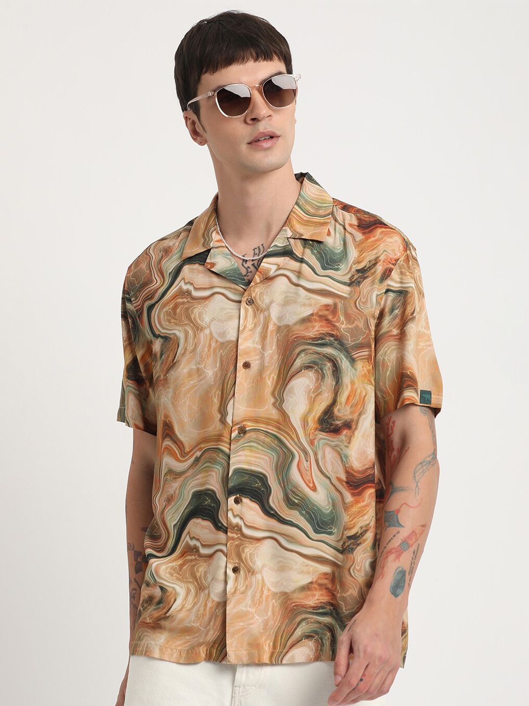 

THE BEAR HOUSE Abstract Printed Cuban Collar Casual Shirt, Beige