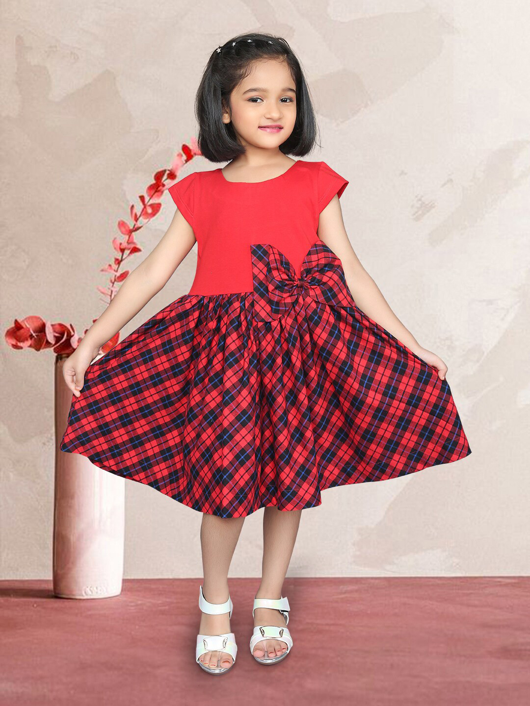 

ZIP ZAP ZOOP Girls Checked Cap Sleeves Bow Cotton Fit and Flare Dress, Red