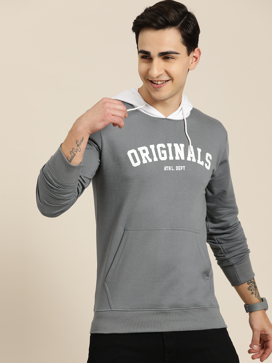 

HERE&NOW Men Typography Printed Hooded Terry Sweatshirt, Grey