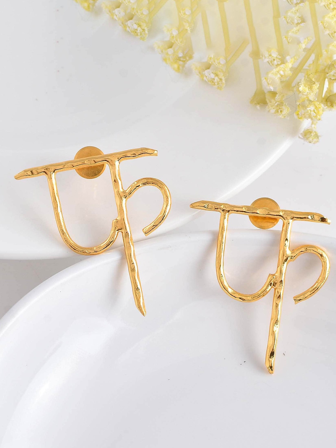 

ZURII Brass-Plated Classic Drop Earrings, Gold