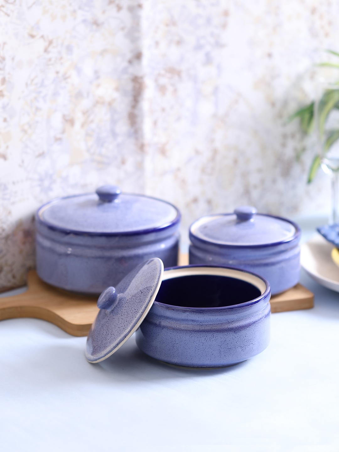 

VarEesha Blue Solid Set of 3 Marble Stoneware Serving Bowls with Lid