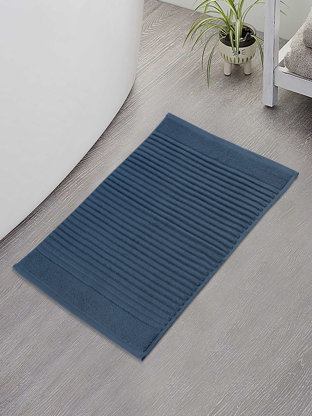 

Himeya Navy Blue 800 GSM Cotton Bath Rugs