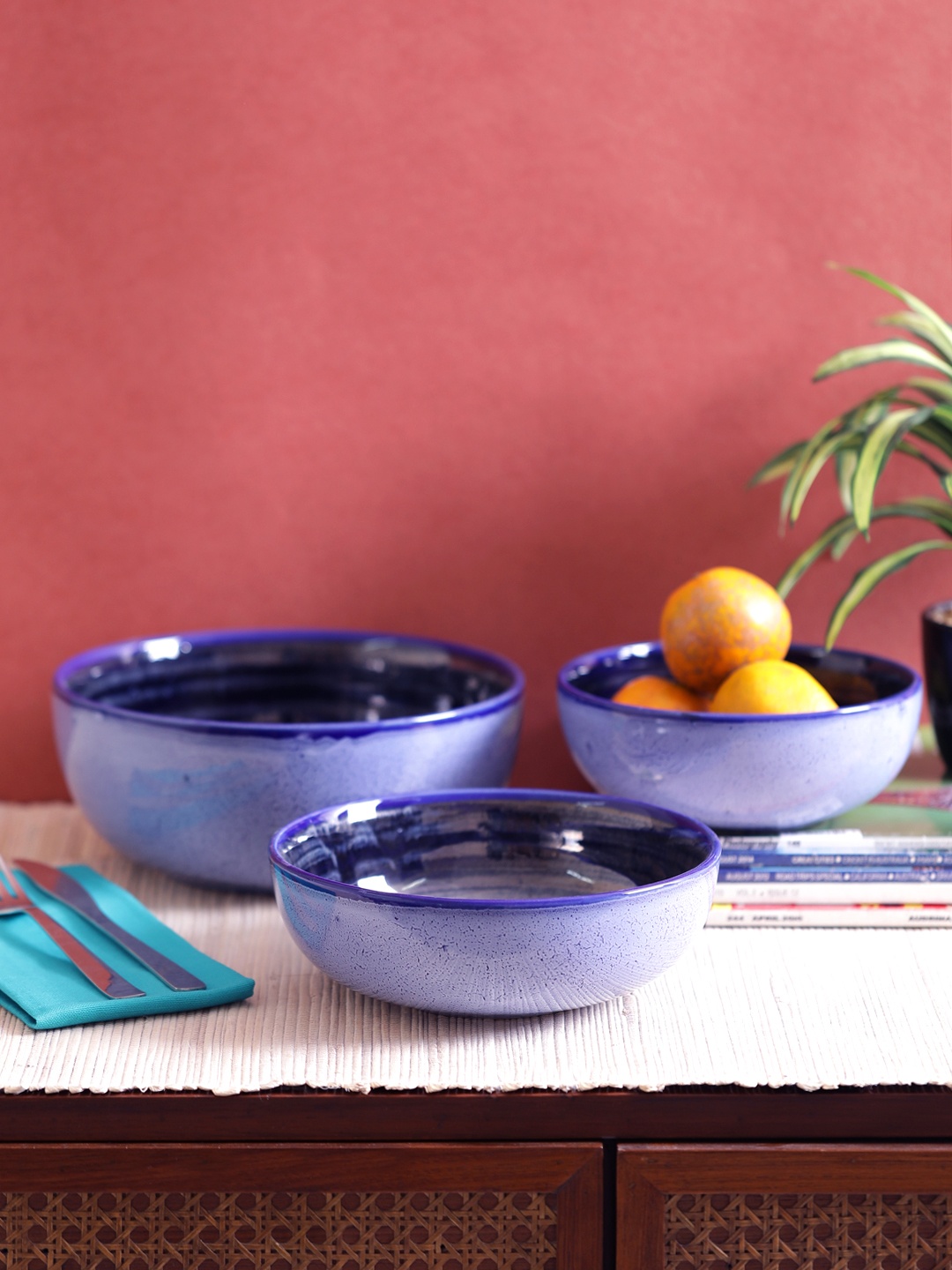 

VarEesha Blue Set of 3 Solid Marble Serving Bowls