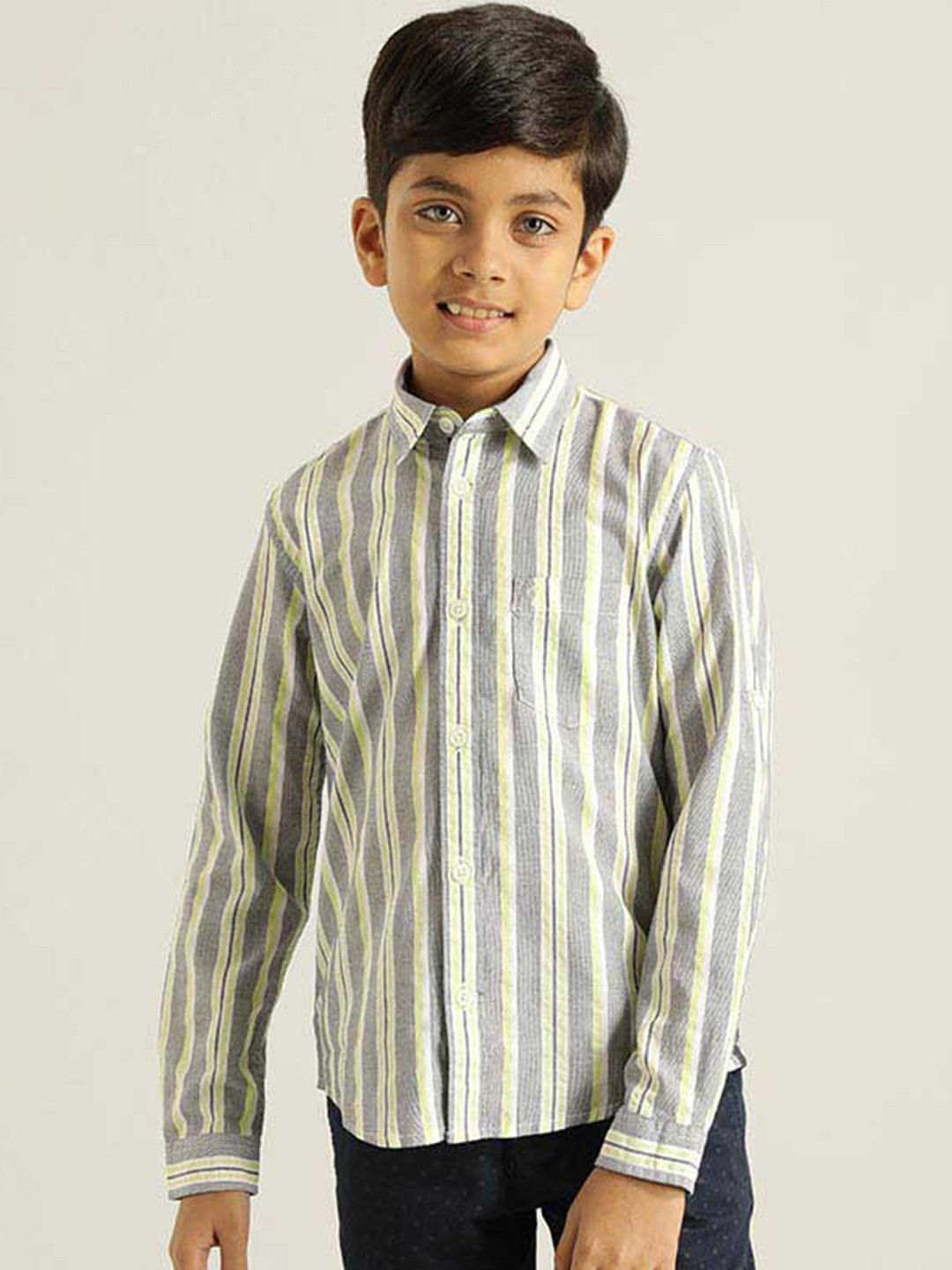 

Indian Terrain Boys Vertical Striped Casual Shirt, Grey