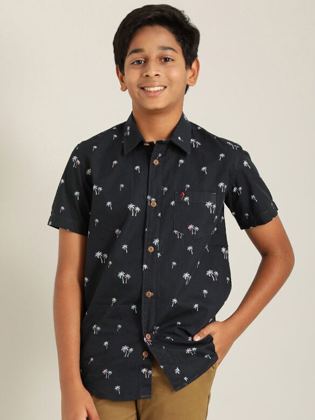 

Indian Terrain Boys Floral Printed Pure Cotton Shirt, Navy blue