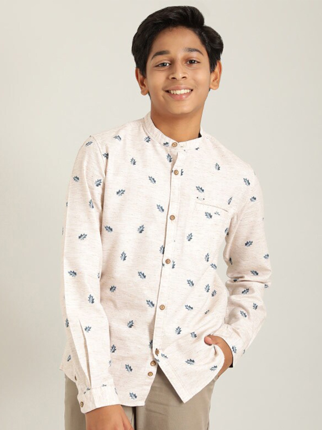

Indian Terrain Boys Conversational Printed Cotton Casual Shirt, Beige