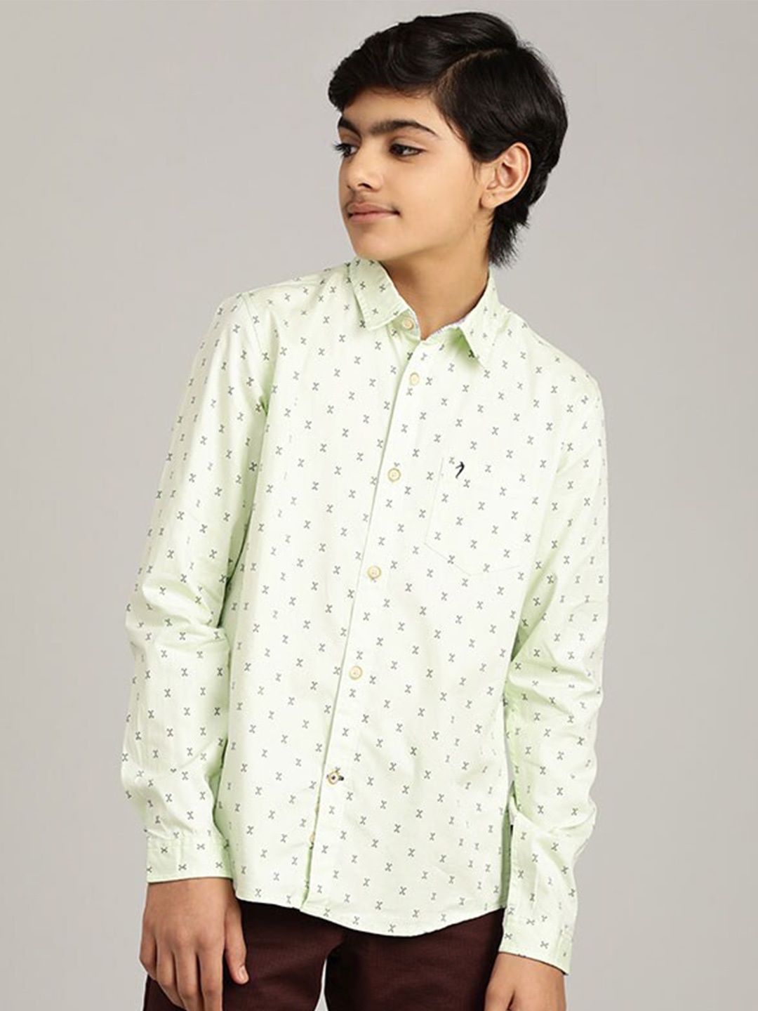 

Indian Terrain Boys Printed Classic Cotton Casual Shirt, Green
