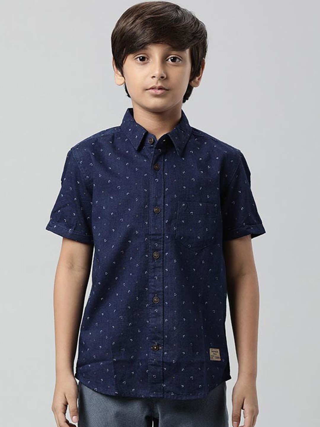 

Indian Terrain Boys Micro Ditsy Printed Pure Cotton Casual Shirt, Navy blue